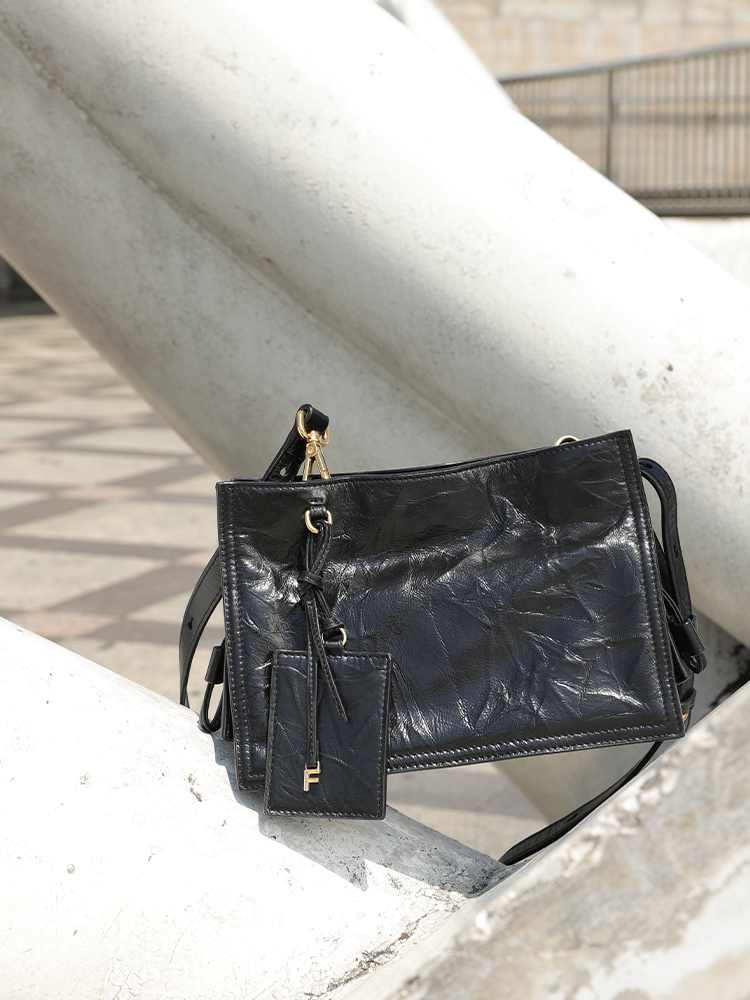 FION Bonbon Medium Leather Tote Bag