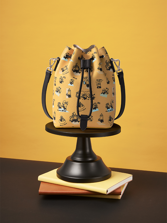 Minions PVC Bucket Bag